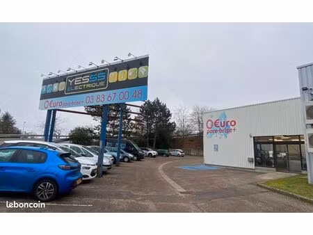 local commercial 250 m² nancy