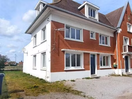 maison 8 pièces 154 m²
