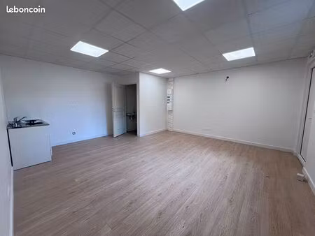 local 188 m² angers