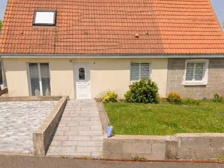 maison individuelle de 135m2 avec 2 garages – sur terrain de 8 80 ares – ebersviller