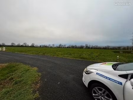 terrain 751 m² caligny