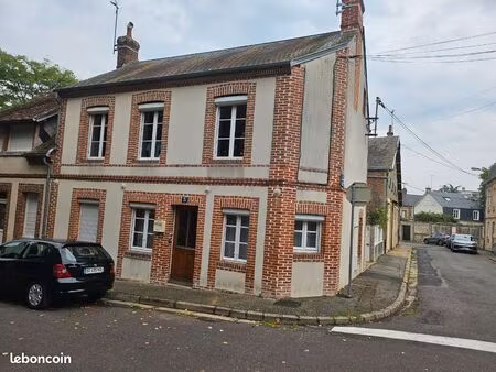 maison de ville avec garage et jardin