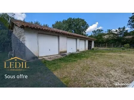 immeuble 4 pièces 456 m²