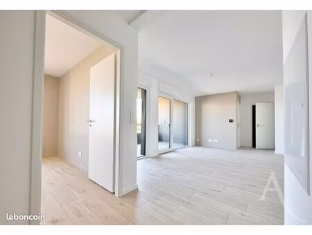 appartement 3 pièces 64 m²