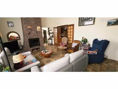 maison 6 pièces 140 m²