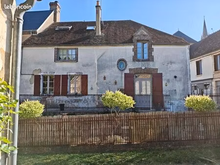 maison de ville 6 pièces 144 m²