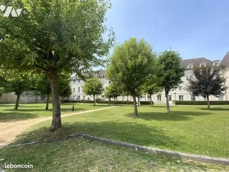 duplex 4 pièces 80 m²