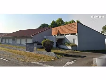 pau nord : immeuble de bureaux plain-pied 332 m² – parkings – fonctionnel et prêt à l’empl