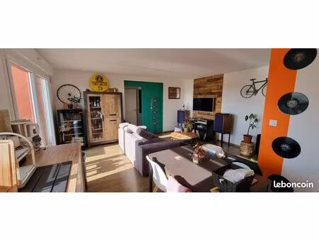 magnifique t2 meublé avec goût à louer