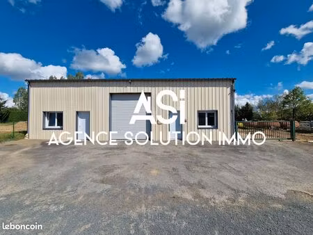 local 248 m² cosse le vivien