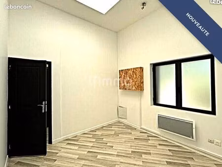 local 102 m² roubaix