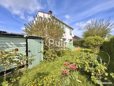 maison 5 pièces 104 m²