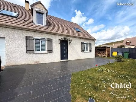 maison 6 pièces 135 m²