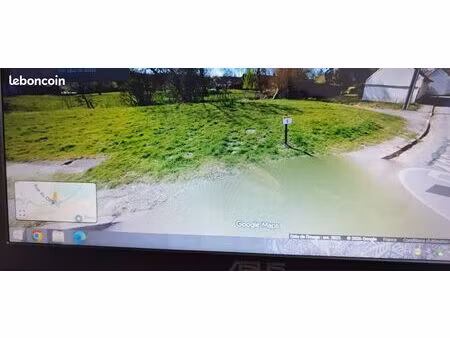 vends terrain bord derivière