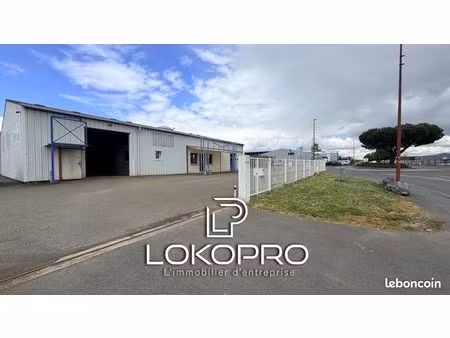 local 775 m² cholet