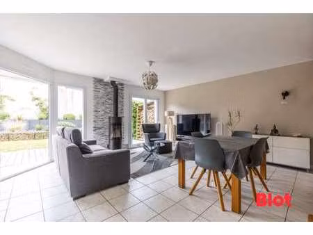 vente maison à chevaigné (35250) : à vendre / 130m² chevaigné