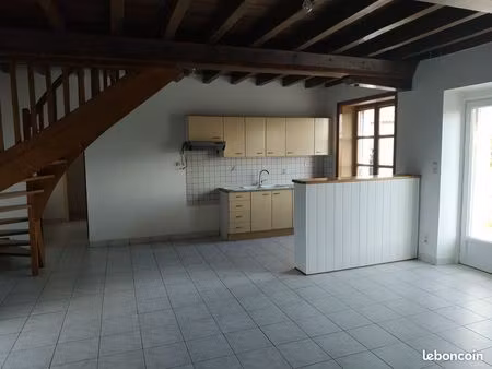 maison proche de cholet en location