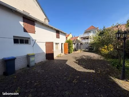 maisonnette + terrain