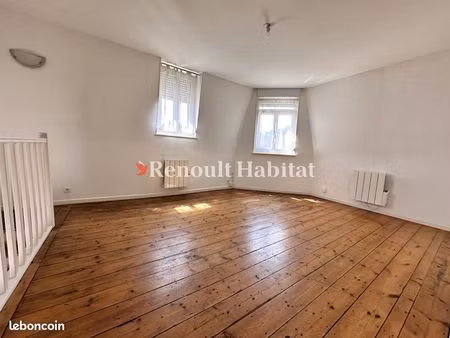 immeuble 5 pièces 76 m²