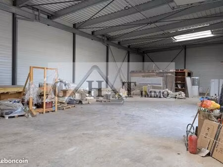 local industriel 260 m²