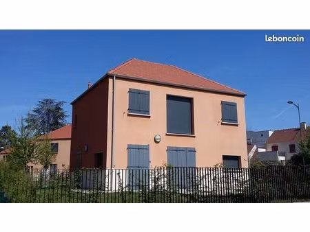maison 4 pièces 109 m²