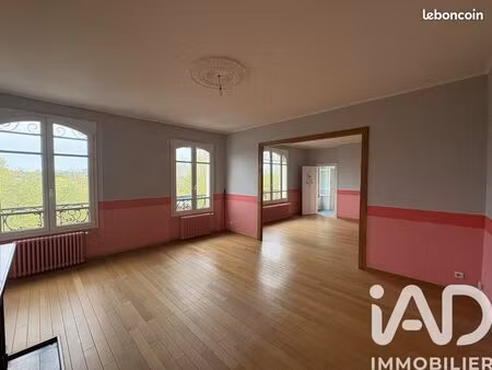 appartement 5 pièces 157 m²