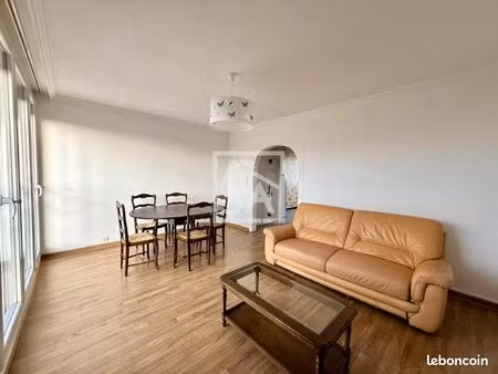 appartement 3 pièces 50 m²