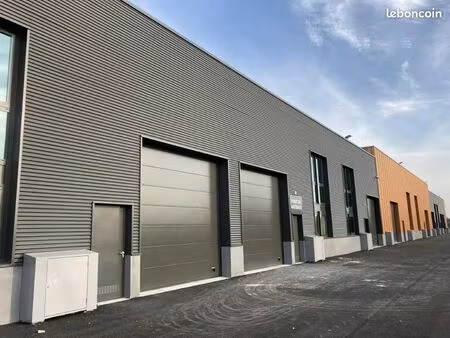 local d’activité / entrepot 100m2 à louer