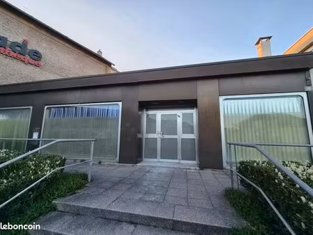 local professionnel - cabinet pluridisciplinaire - salles à louer - rombas centre