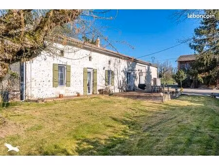 ferme 4 pièces 141 m²