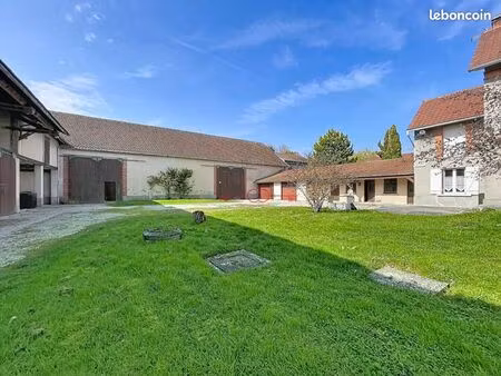 ferme 7 pièces 167 m²