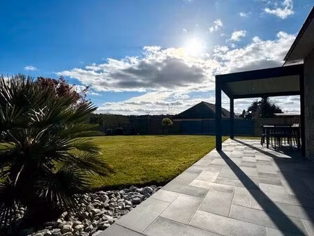 maison 6 pièces 145 m²