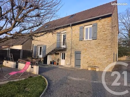 maison 7 pièces 150 m²