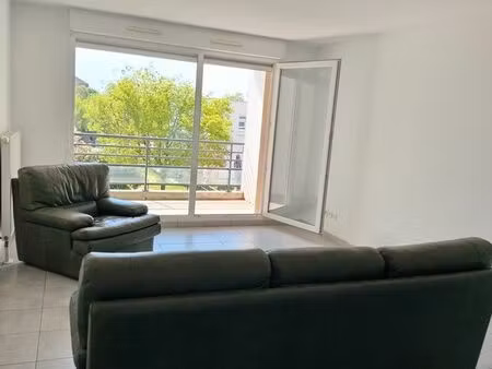 vends appartement 3 pièces avec garage