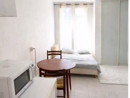 studio meublé de 18m² - centre de tonneins