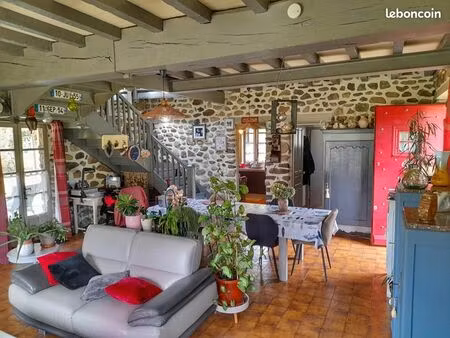 propriété 5 pièces 109 m²