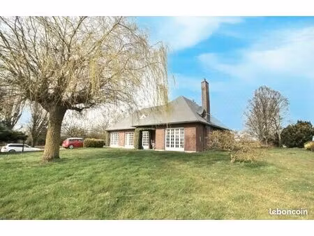 immeuble 200 m² fretin