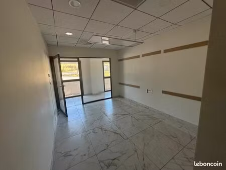 a louer locaux issoire