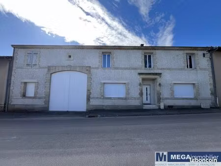 maison 4 pièces 206 m²