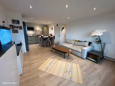 t2 etat neuf  superbe vue possibilité meublé