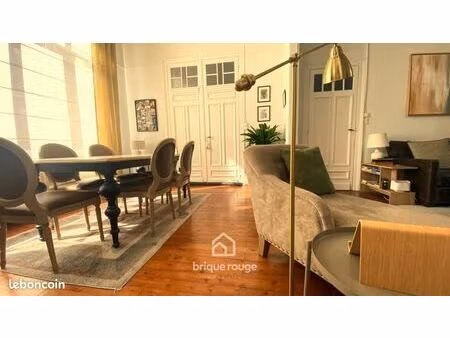 maison 5 pièces 146 m²