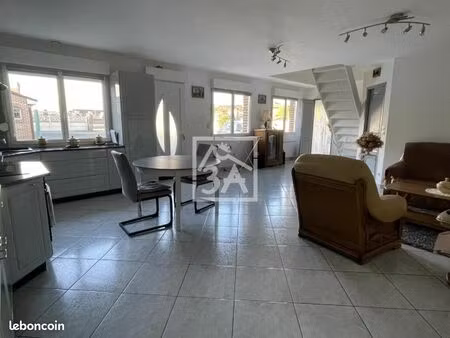 maison 6 pièces 87 m²