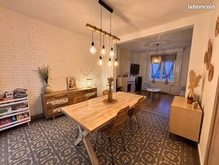 maison de ville semi individuelle