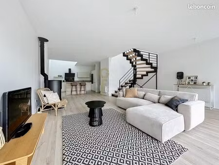 maison 4 pièces 104 m²