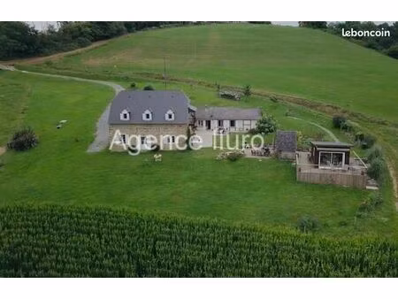 propriété 5 pièces 177 m²