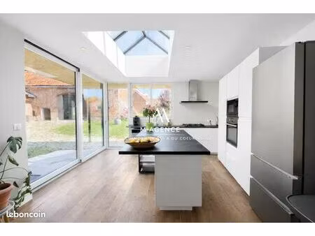 maison 6 pièces 150 m²