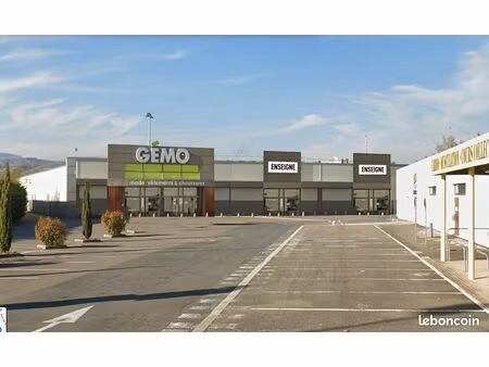 local commercial 2 529 m²