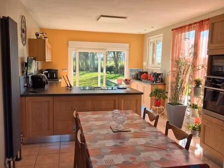 vend corps de ferme rénové