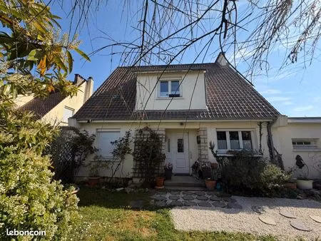 maison 6 pièces 118 m²