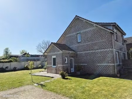 maison des mines rénovée  2 chambres  garage  large passage  terrain de 428m²